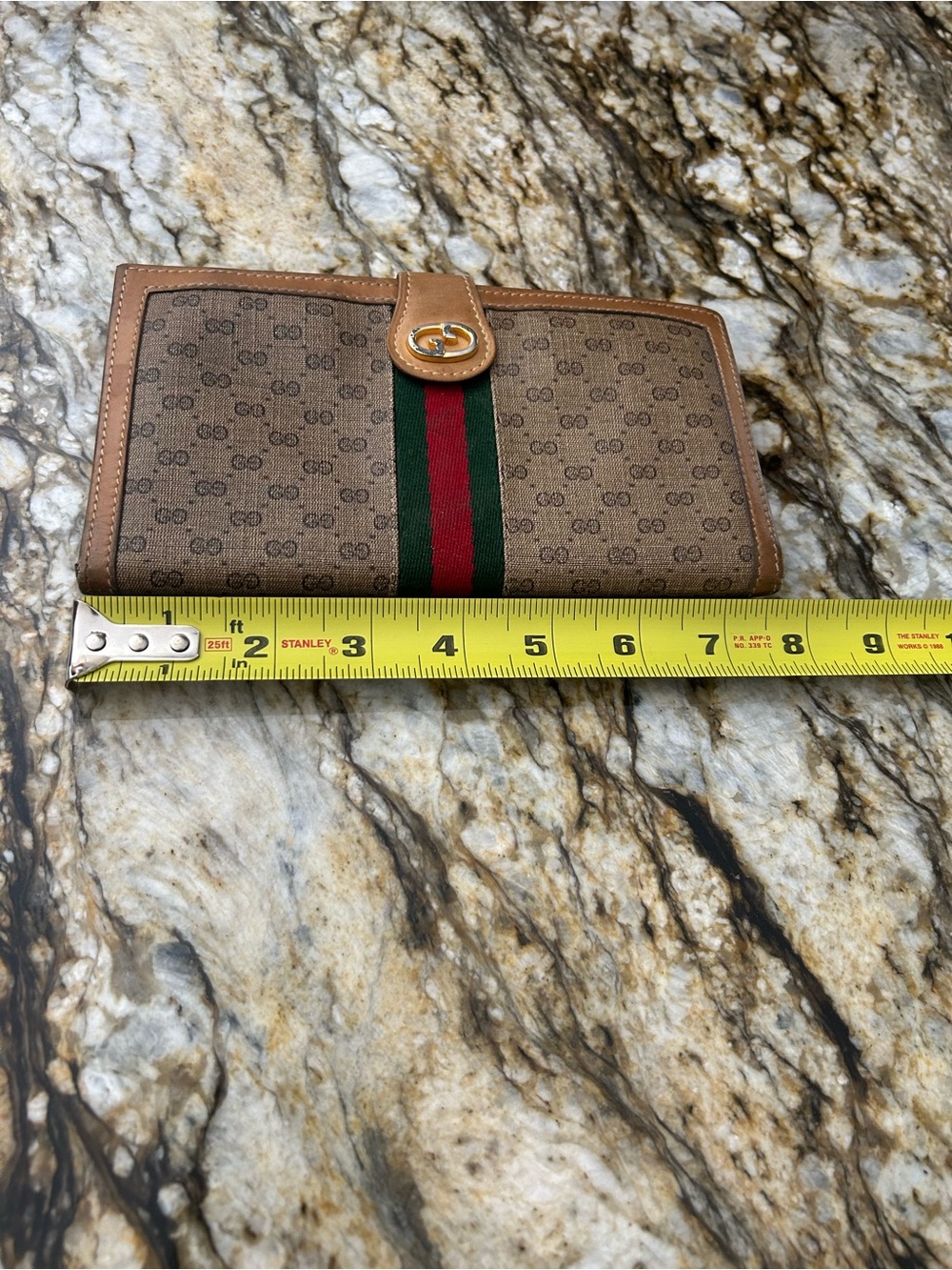 Vintage Gucci Brown GG Canvas Continental Wallet with Green and Red Webbing - Picture 12 of 16